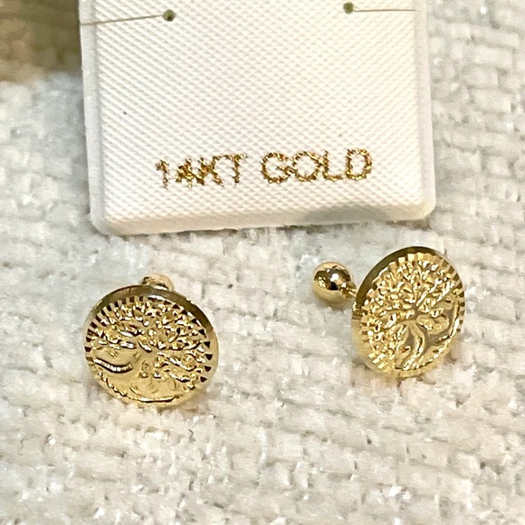 Solid Yellow Gold 14 Karat Tree of Life Earring - Picture 3 of 7